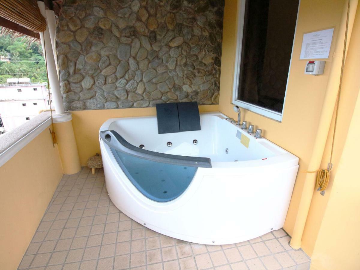 Mermaid Resort And Dive Center Puerto Galera Exterior foto